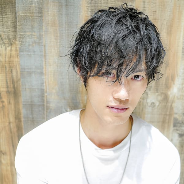 ☆濡れ髪ウェーブでキメるツーブロックスマートマッシュ☆|Piece hair&esthe 吉祥寺