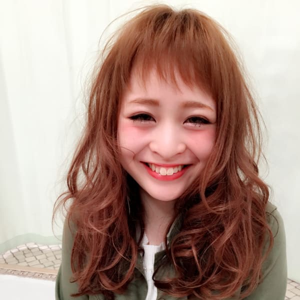 シースルー×ショートバングで甘さ+爽やかさを♪