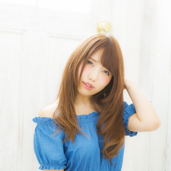 大人フェミニンスタイル
