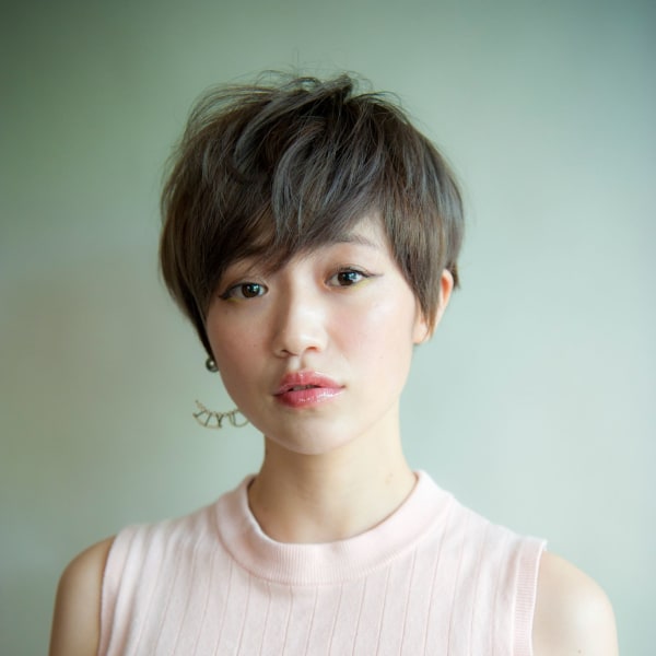 華やかな外国人風のマッシュショート