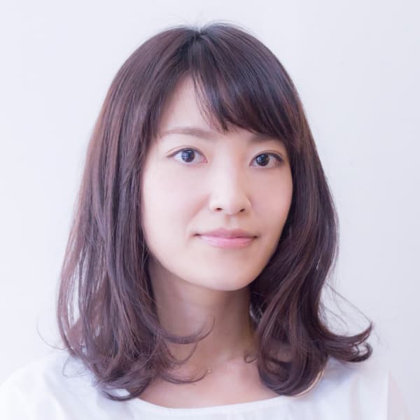 力を抜いてラフに楽しむ大人のミディアム|DOUBLE