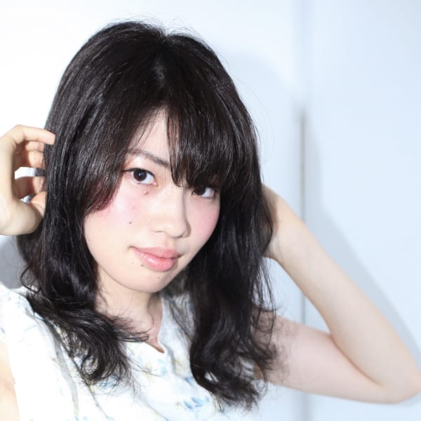 トレンドのボサ可愛いスタイル