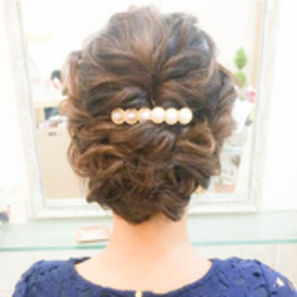 ゆるふわねじりアップ