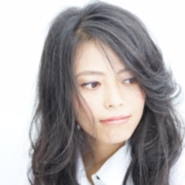 ナチュラルブラック ランダムゆるウェーブ