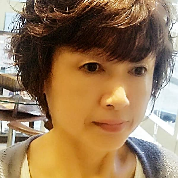 ショートふんわりパーマ