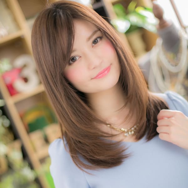 正統派のしっとり美髪ストレート