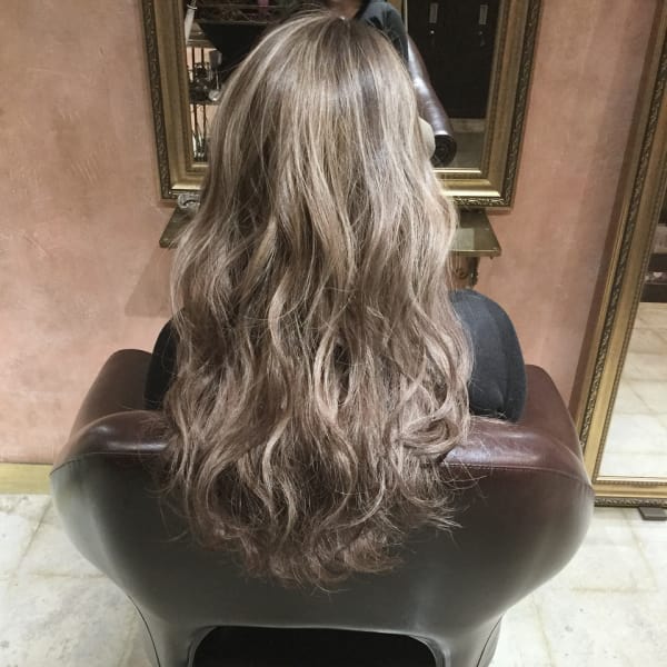 【UniQ・小笹】3Dちっぷハイライト＋グレージュ＋透明感|UniQ