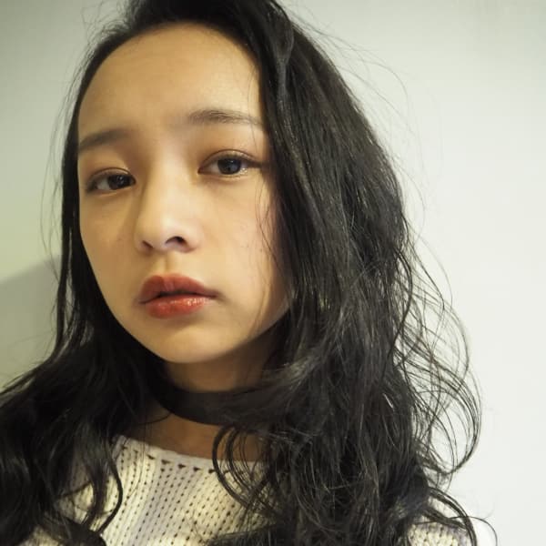 オススメ順 パーマ モード 黒髪 ロングの髪型 ヘアスタイル 楽天ビューティ