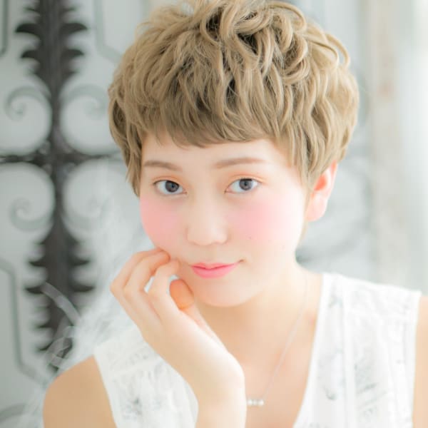 クールなエアリーショート