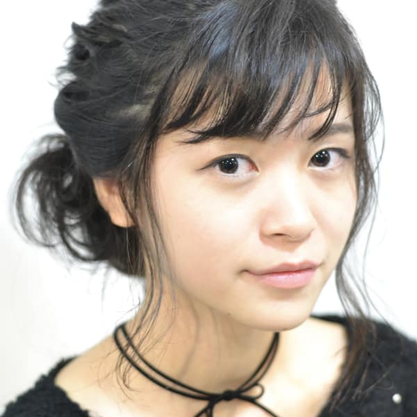 ツイストシニヨン