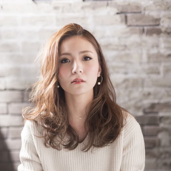 LOUVRE かきあげ前髪×抜け感ラフカール