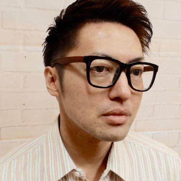 フワッとツーブロック|YOSHIZAWA Inc.HAKOZAKI