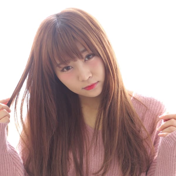 まっすぐすぎない、ふんわりストレート☆