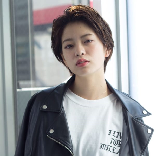 クールなショートスタイル