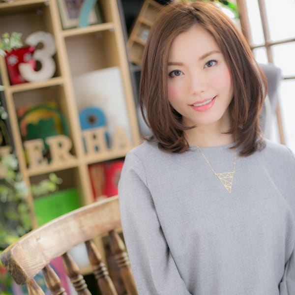 知的＆オシャレな…ノーバングミディ