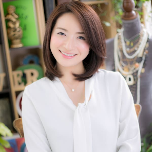 大人のくびれミディ