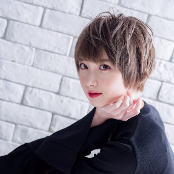 mielhair新宿☆抜け感が可愛い外国人風ショート