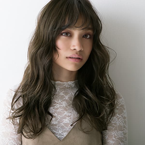 外国人風ロングボブ