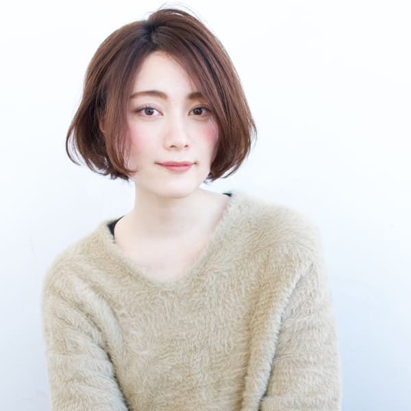 ラベンダーアッシュの大人ツヤボブ T−190