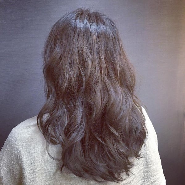 外国人風ふんわりウェーブスタイル