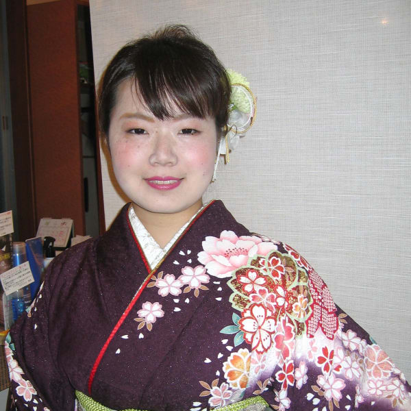 成人式アップ・メイク・着付け(早朝料金込)