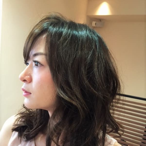 【お客様スタイル】+ワンテクで魅せる最新ミディアム