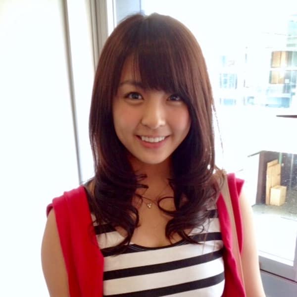 【お客様スタイル】前髪を楽しみながらトレンド直球ミディアム