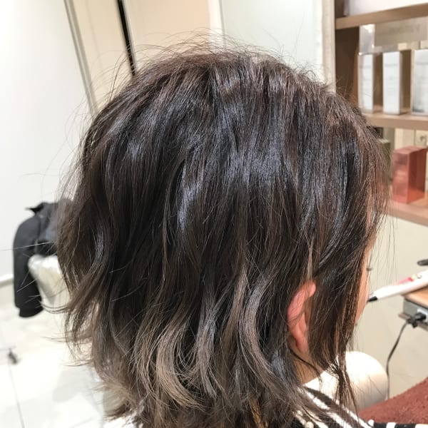 グレージュ×バレイヤージュ