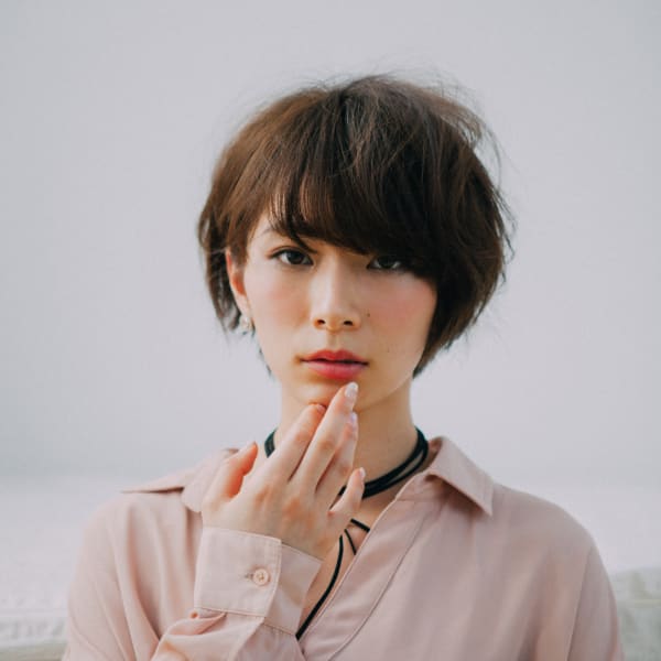 大人女子のマッシュショート