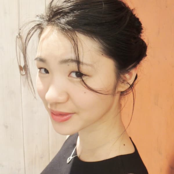 ルーズなねじりアレンジ