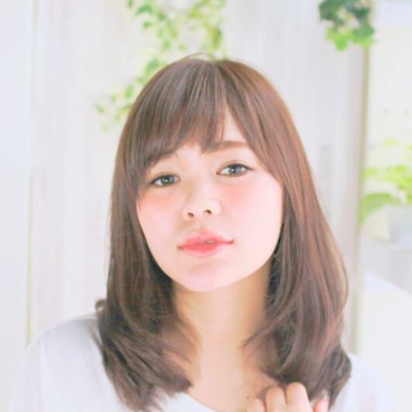 暗髪セミディ