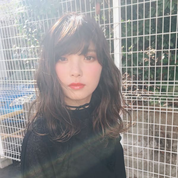 ゆれるミディアムヘア/PARADISO