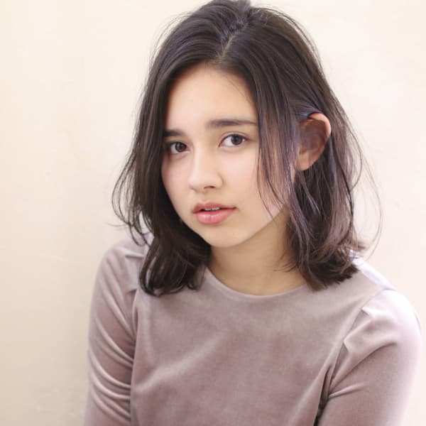 くびれミディ 透明感グレージュツヤカラー【y−131】