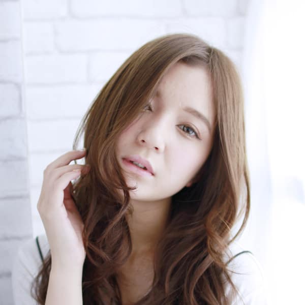 【オススメ順】30代/パーマ/黒髪/ロングの髪型・ヘアスタイル 楽天ビューティ
