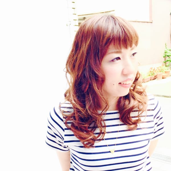 クセをいかしたロングスタイル！独自ドライカット！