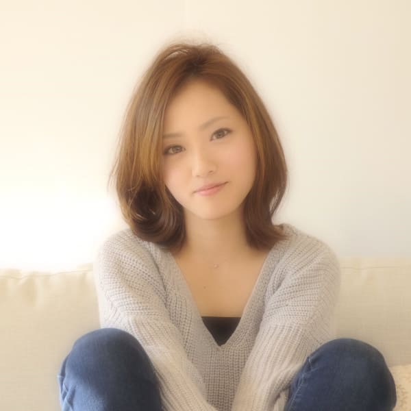 ふんわりorタイトを選べるクセを活かしたツヤつやストレート
