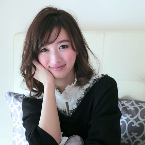 艶と透明感アディクシーカラー