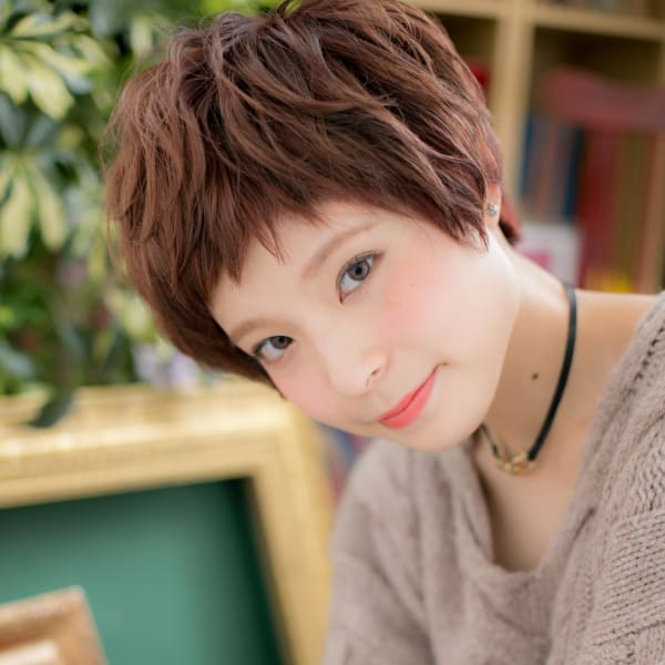 カジュアルモードなベリーショート