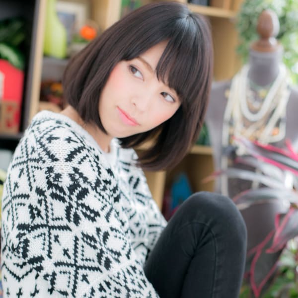 黒髪ボブの大人クラシカル
