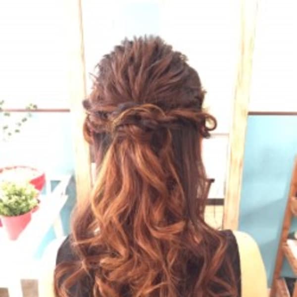 ハーフアップアレンジ