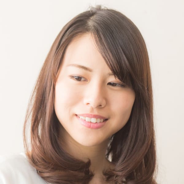 ムード漂うウェーブでふわっと柔らかな空気感を表現|DOUBLE