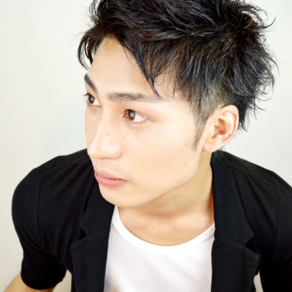 ツーブロック×アップバング