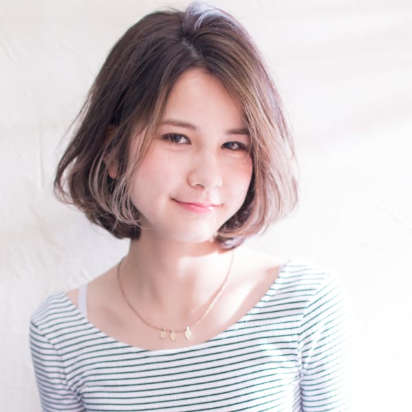 ハイライトで外国人風ルーズボブ T−251