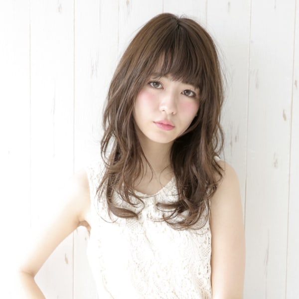 抜け感レイヤースタイル