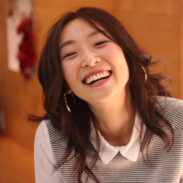 ミディアムローレイヤーウェーヴ