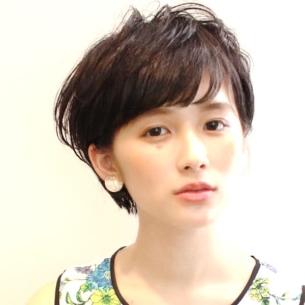 オススメ順 レイヤー 黒髪 ショートの髪型 ヘアスタイル 楽天ビューティ