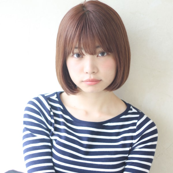 ナチュラルストレート ツヤボブ
