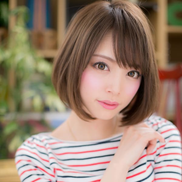 前下がりボブでアーバンレディstyle