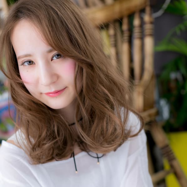 顔立ち華やかグラデーションカラー