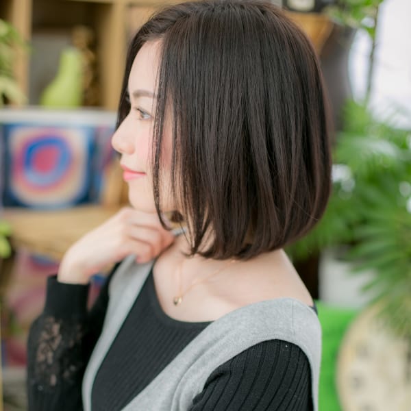 黒髪クラシカルボブ